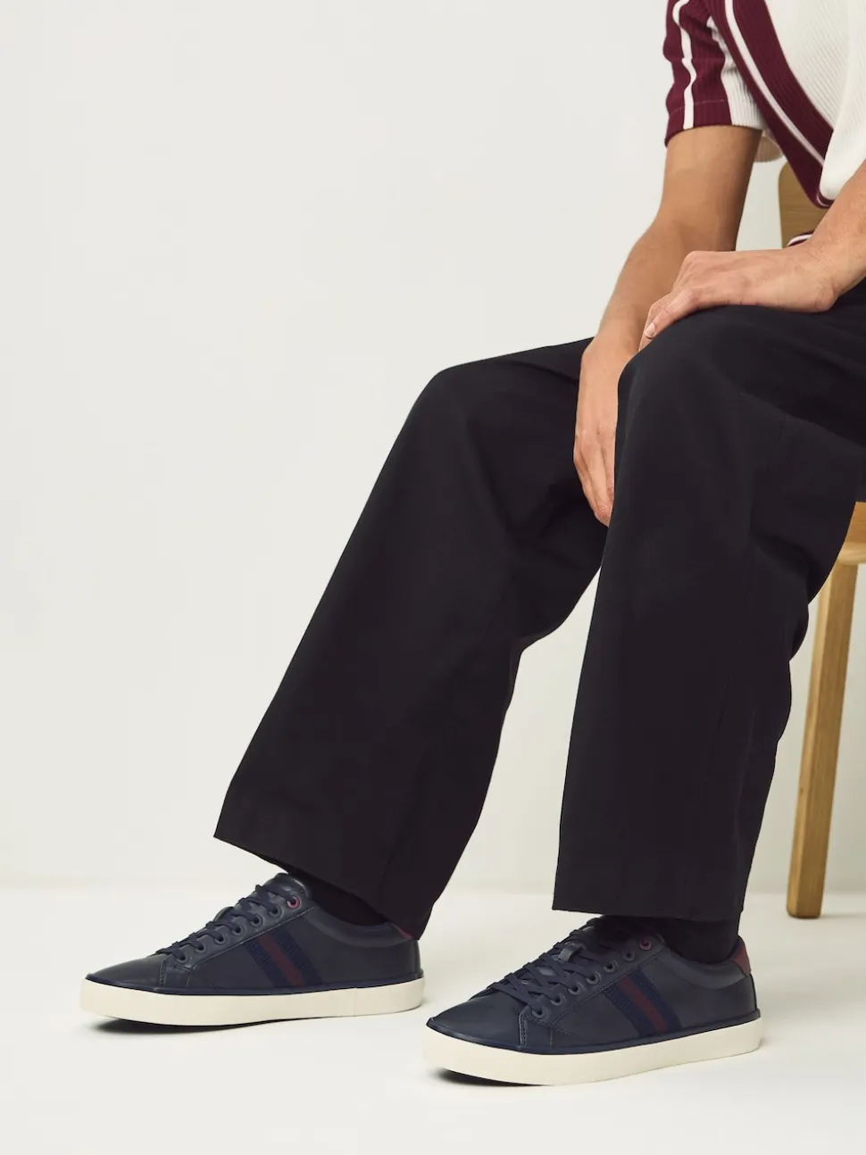 Navy Side Stripe Smart Casual Trainers