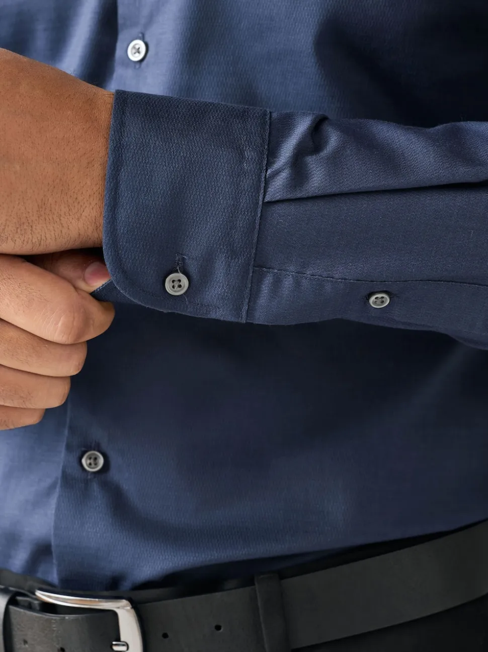 Navy Slim Fit Easy Care Textured Single Cuff Smart Shirt