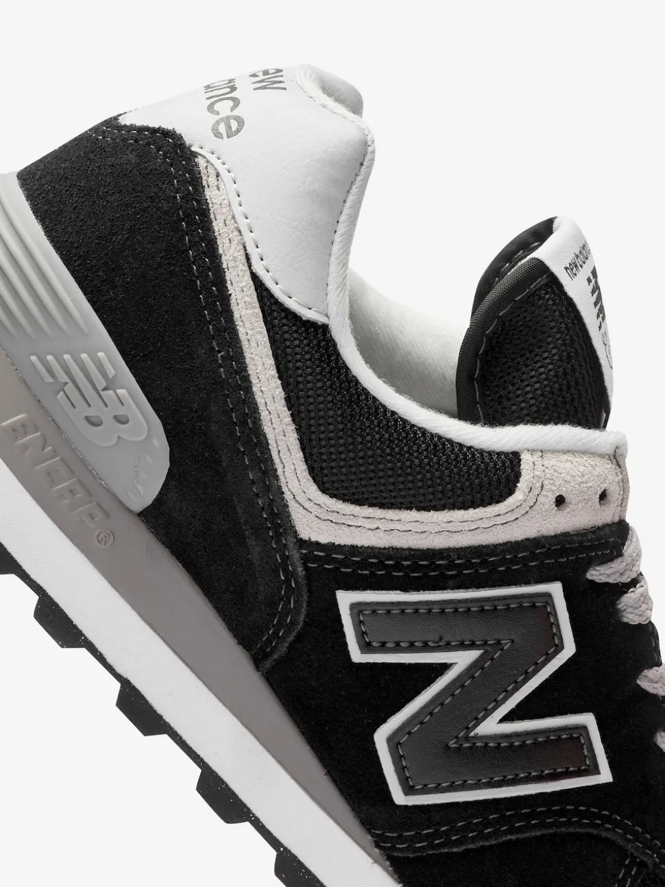 New Balance Black Chrome Mens 574 Trainers