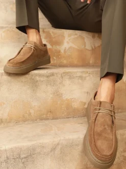 Off The Hook Brown Els Suede Leather Casual Lace-Up Boat Shoes