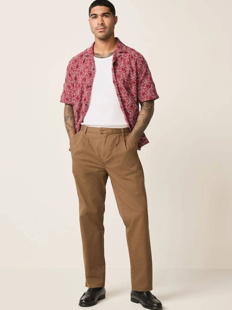 Red Textured Embroidered Tile Short Sleeve Shirt
