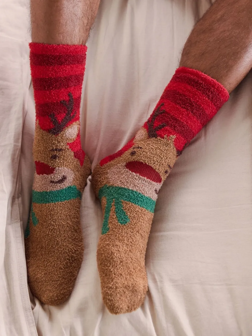 Red/Green Santa and Reindeer Christmas Pattern Cosy Socks 2 Pack