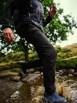 Regatta Blue Mens Vendeavour Waterproof Hiking Boots