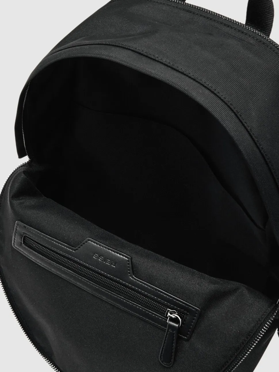 Reiss Black Allen Woven Zipped Backpack