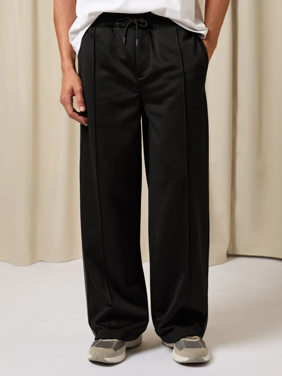 Reiss Black Foster Monogram Cotton Wide-Leg Joggers