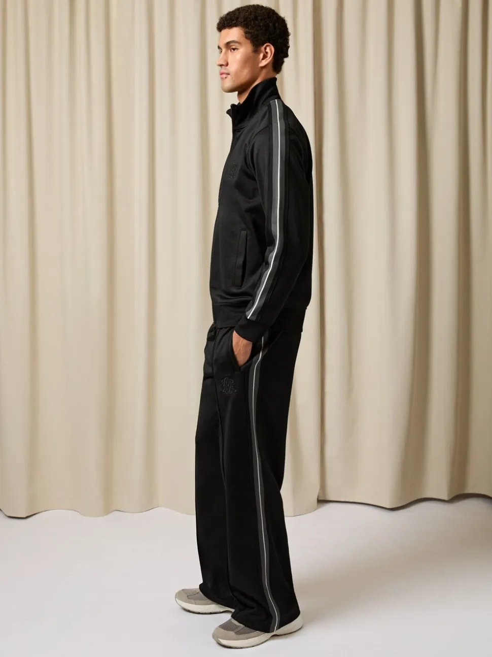 Reiss Black Foster Monogram Cotton Wide-Leg Joggers