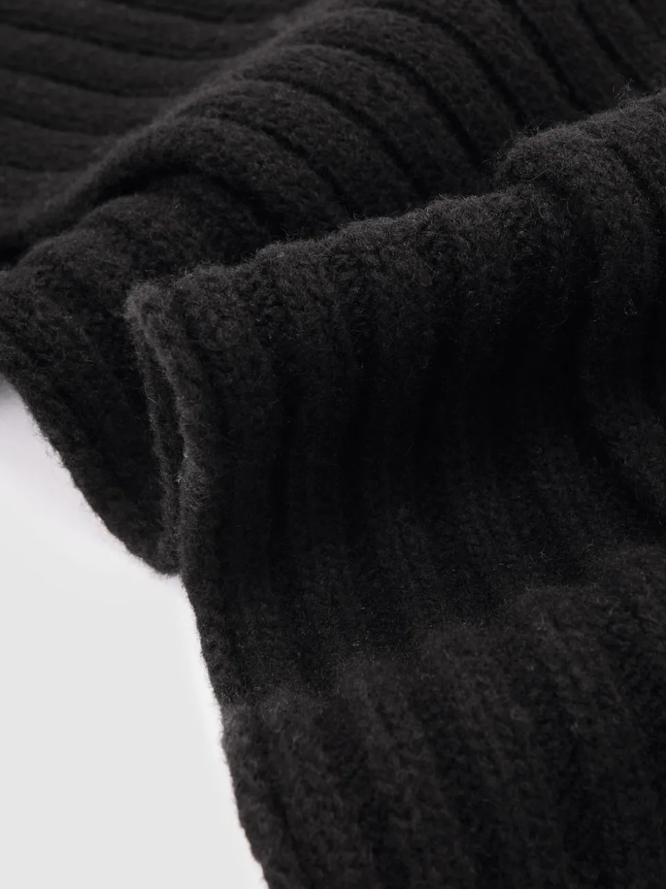 Reiss Black Swinly Chunky Rib Wool Blend Scarves