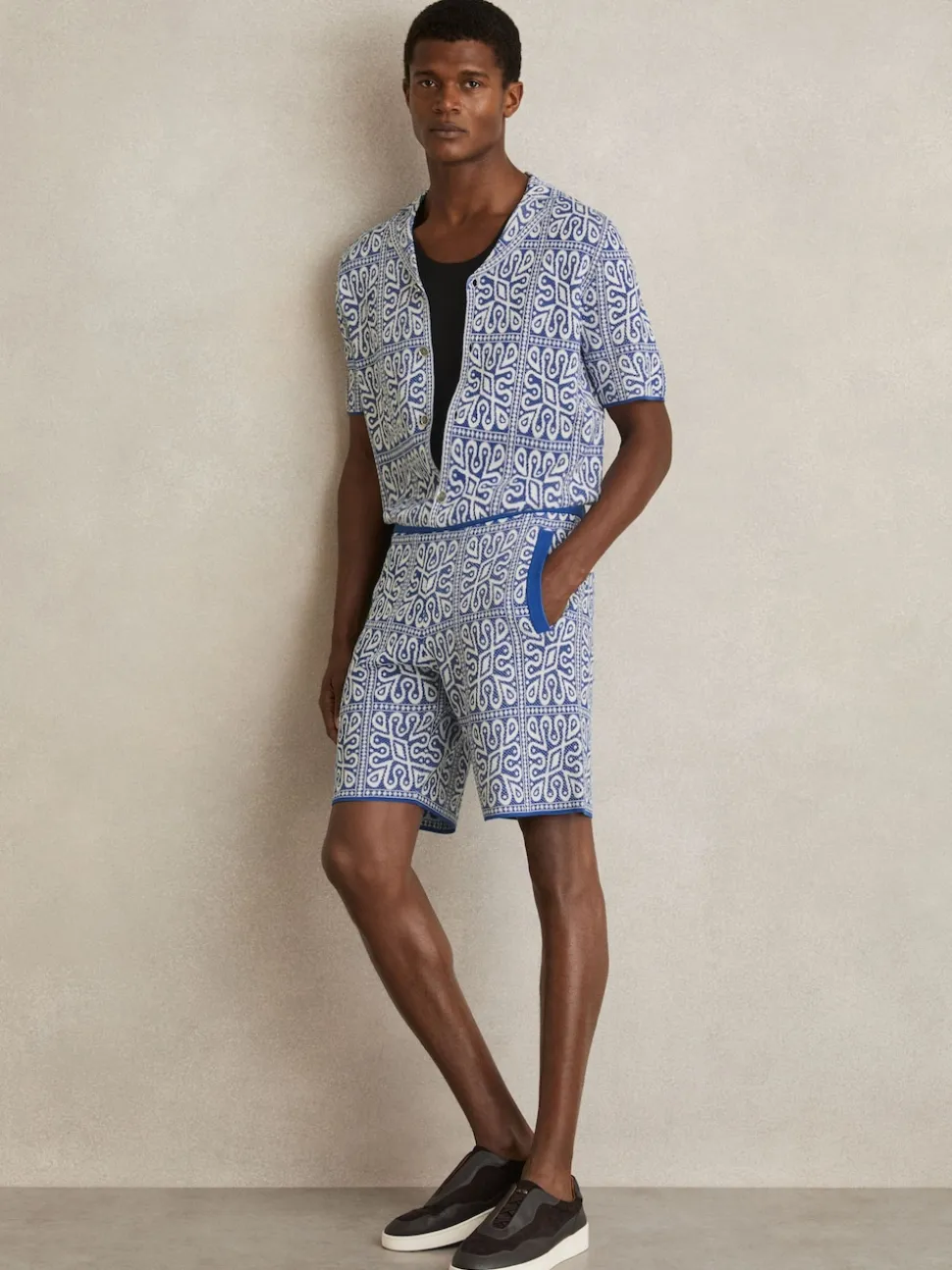 Reiss Blue/White Redhill Tile Pattern Knit Shorts
