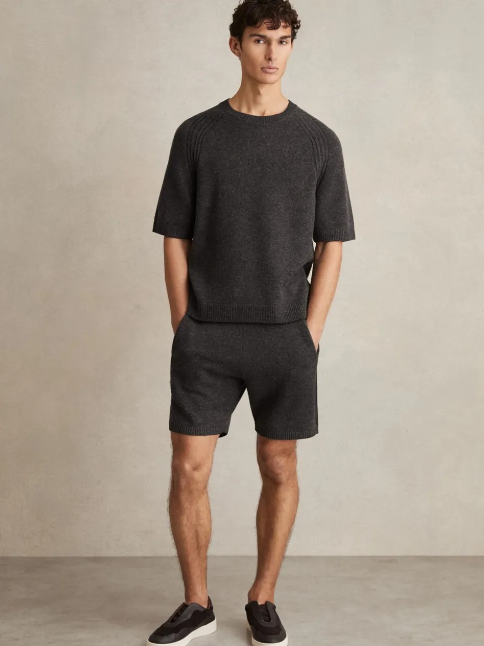 Reiss Charcoal Melange Fenworth Wool Blend Heavy Knit Shorts