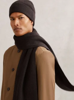 Reiss Chocolate Brown Chesterfield Gs Merino Wool Scarf and Beanie Gift Set