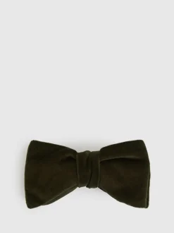 Reiss Emerald Hike Velvet Bow Tie