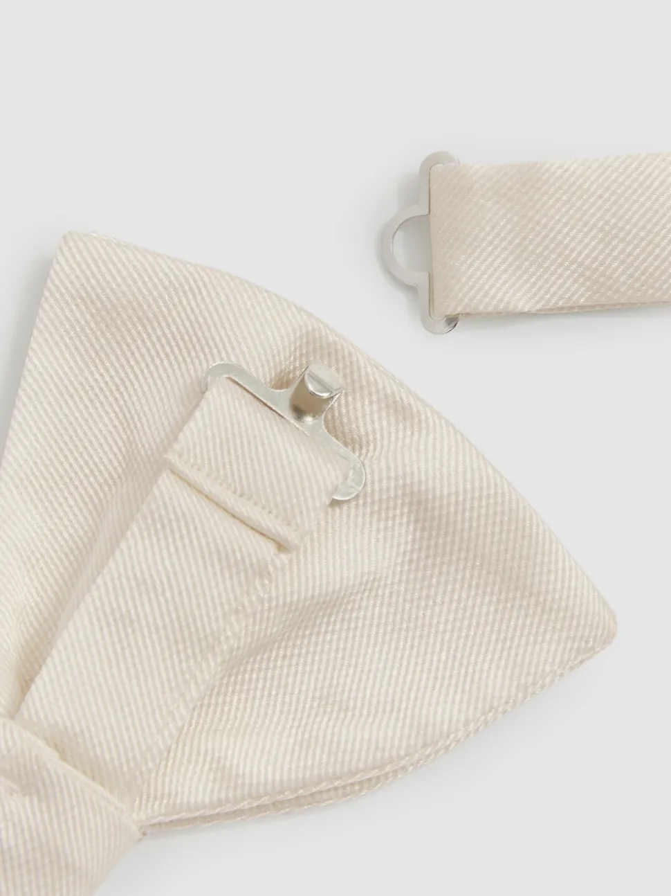 Reiss Ivory Boyle Grosgrain Silk Bow Tie
