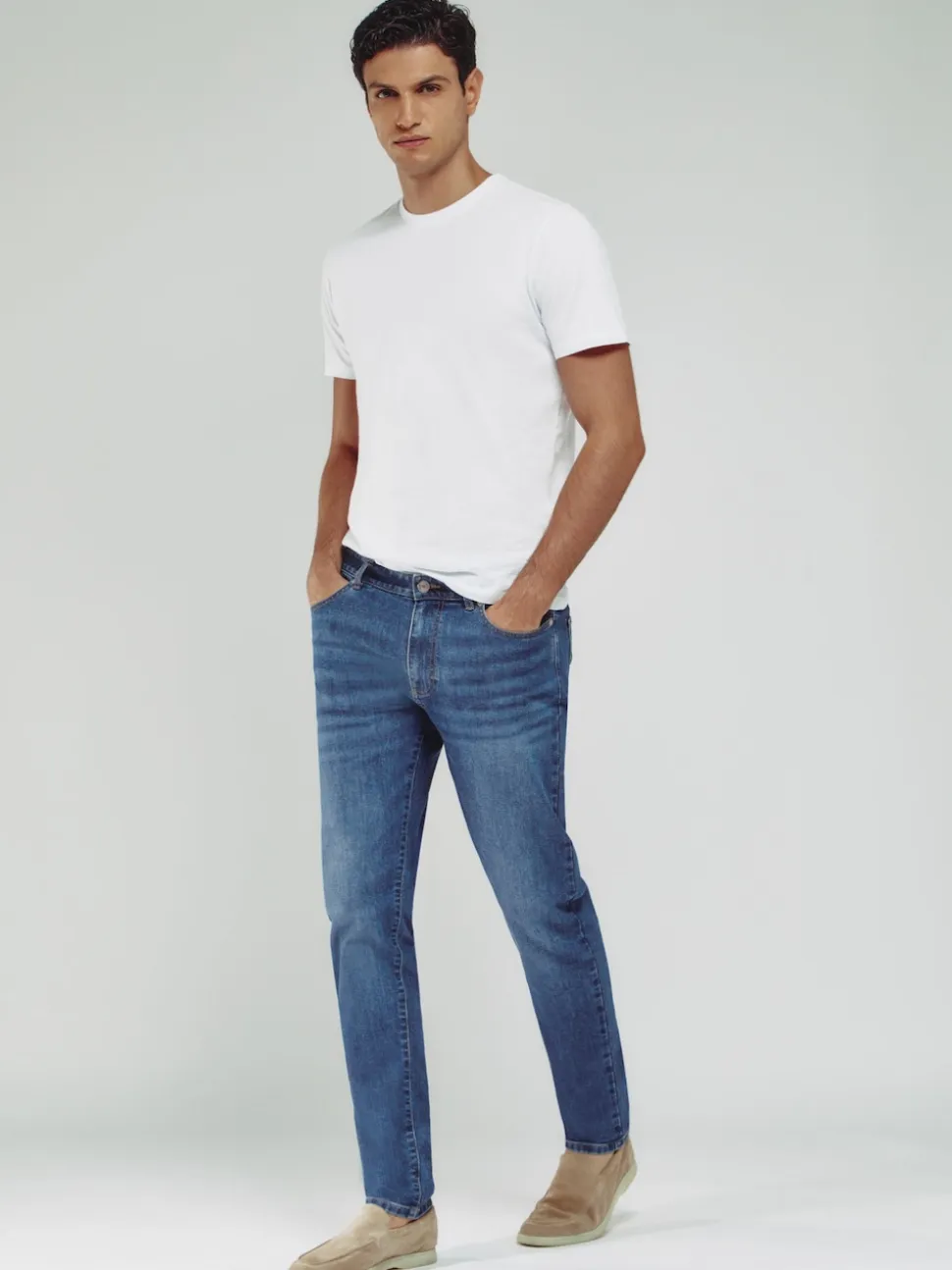 Reiss Mid Blue Wash Maddison Tapered Slim-Fit Jeans