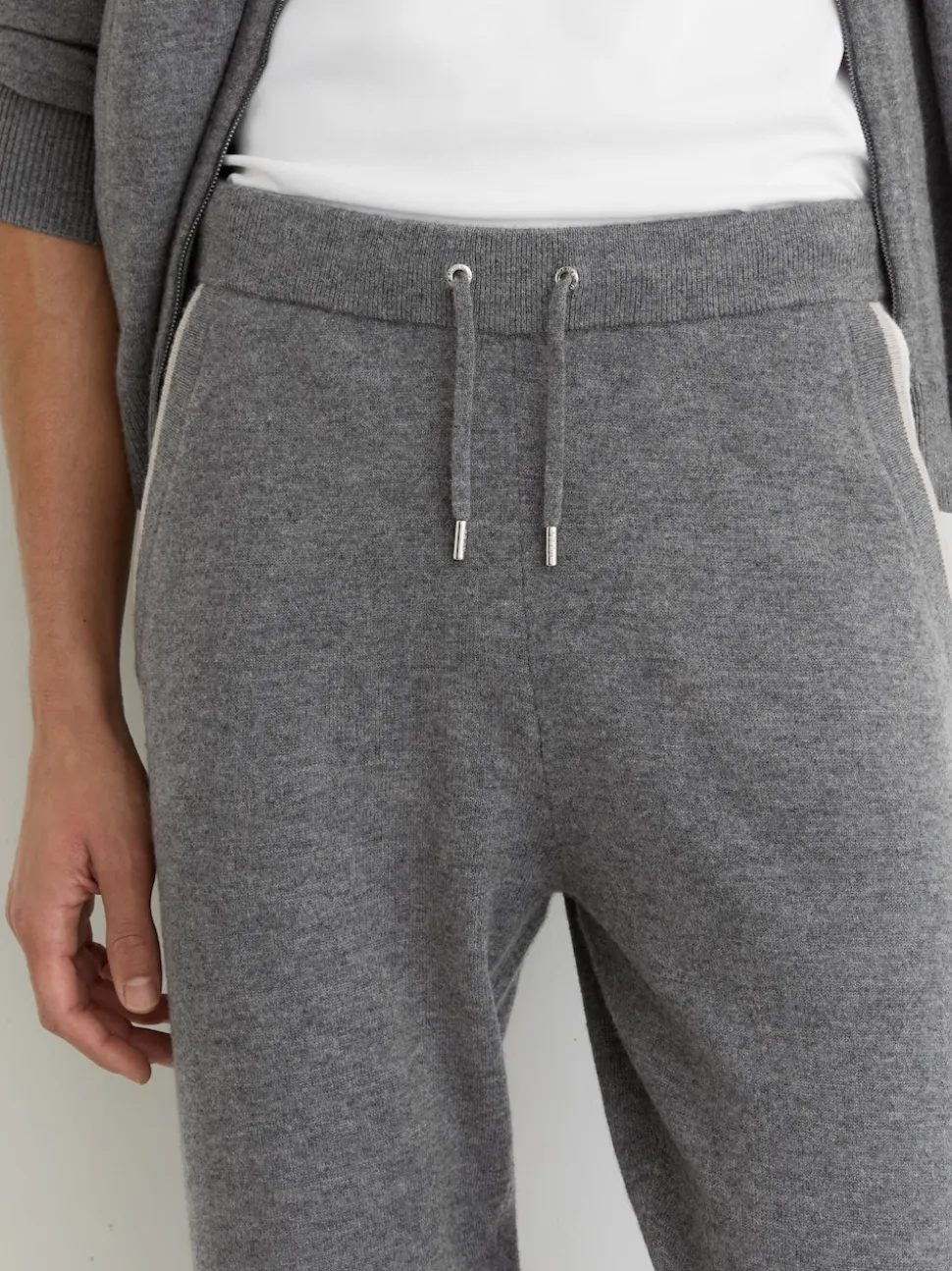 Reiss Mid Grey Hillside Merino Wool Tipped Drawstring Joggers
