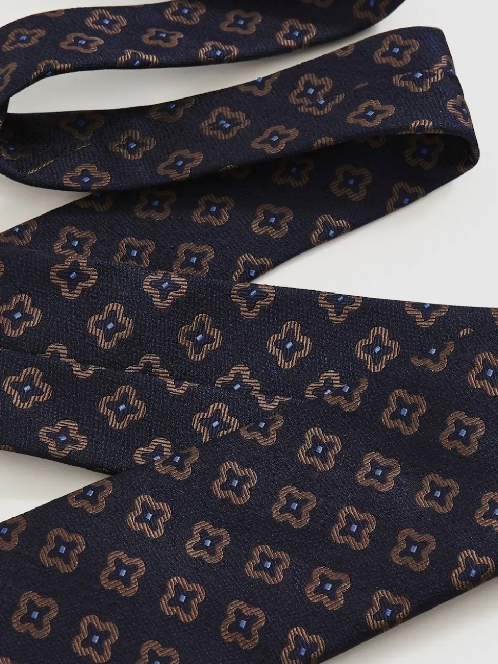 Reiss Navy Omero Silk-Wool Floral-Medallion Tie