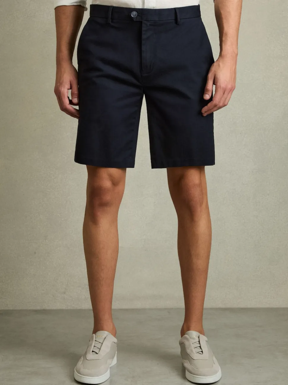Reiss Navy Wicket Cotton Chino Shorts with Stretch