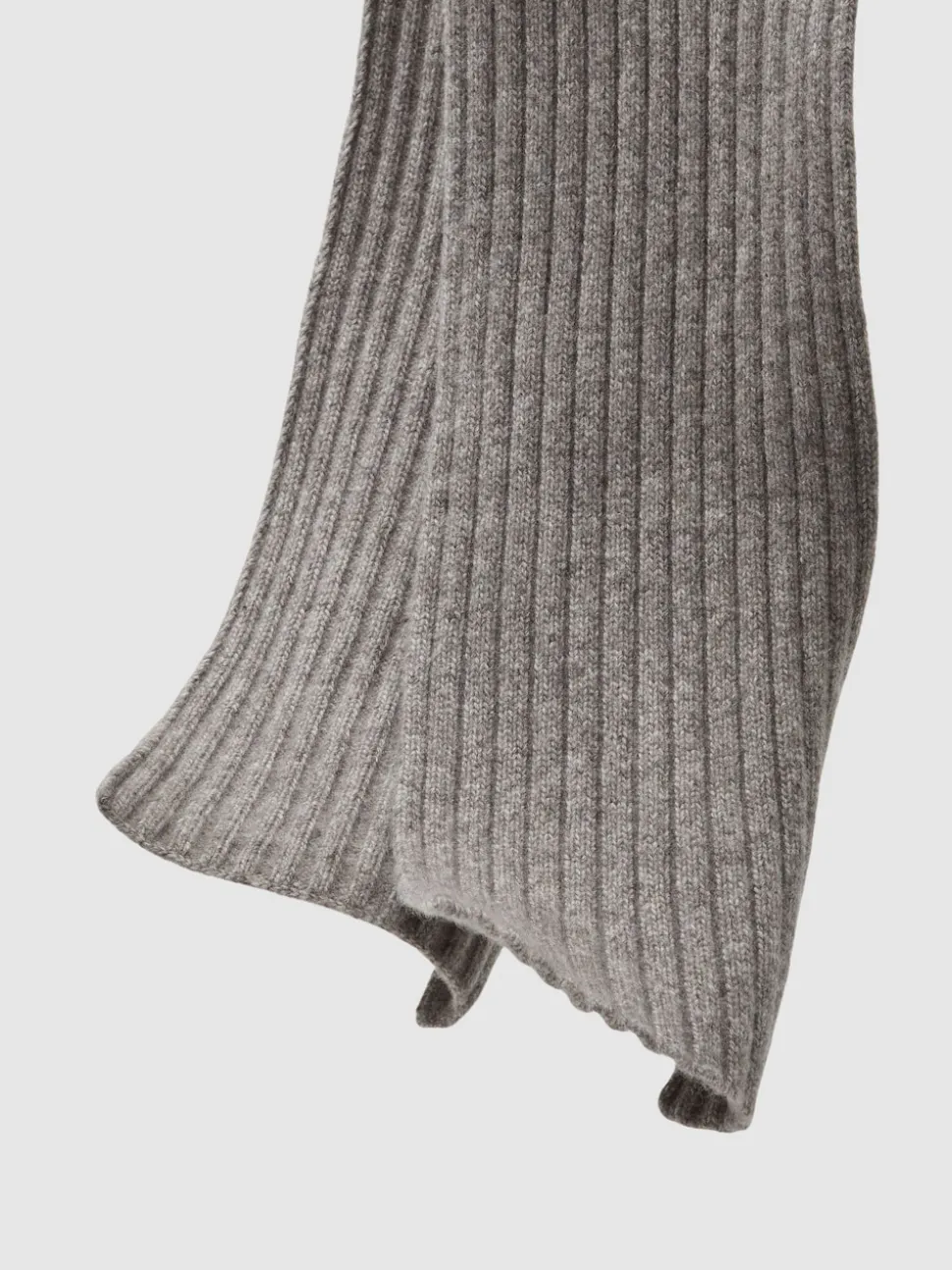 Reiss Oatmeal Melange Swinly Chunky Rib Wool Blend Scarves