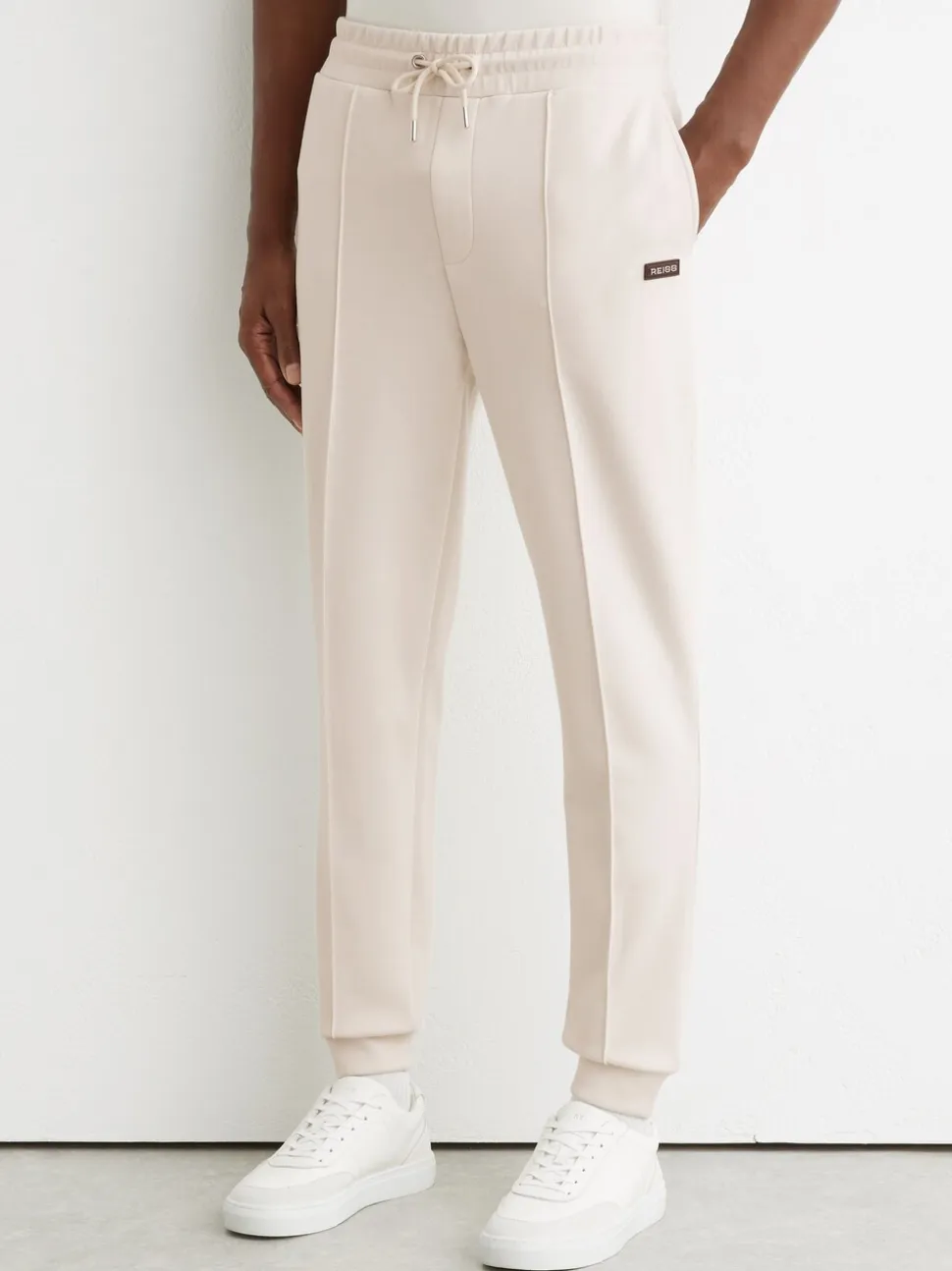 Reiss Off White Barnes Premium Interlock Cuffed Logo Joggers