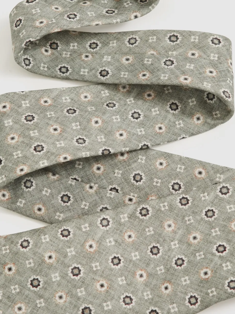 Reiss Soft Sage Cosimo Silk Floral-Medallion Tie