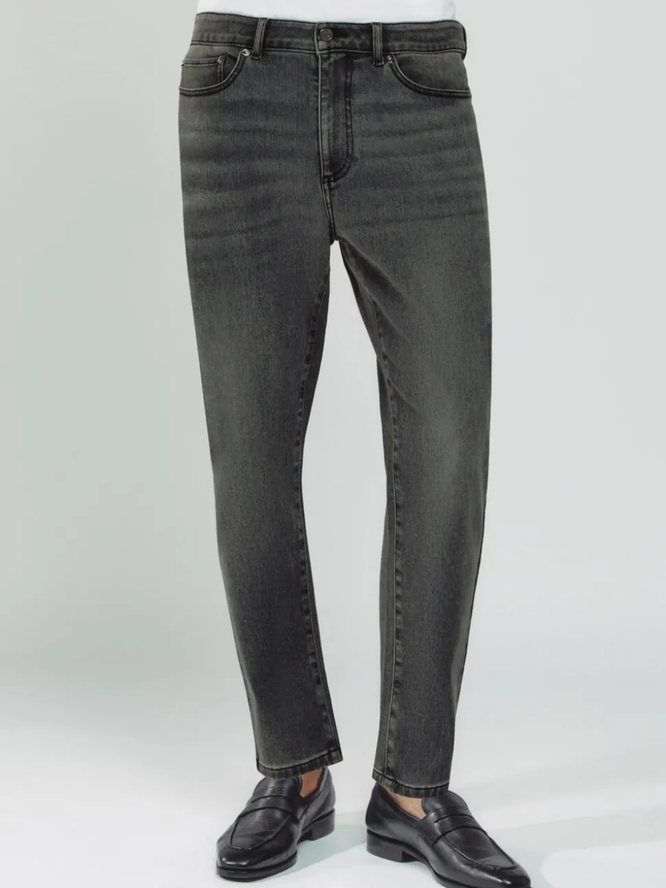 Reiss Washed Black Rathbone Relaxed-Fit Cropped Jeans