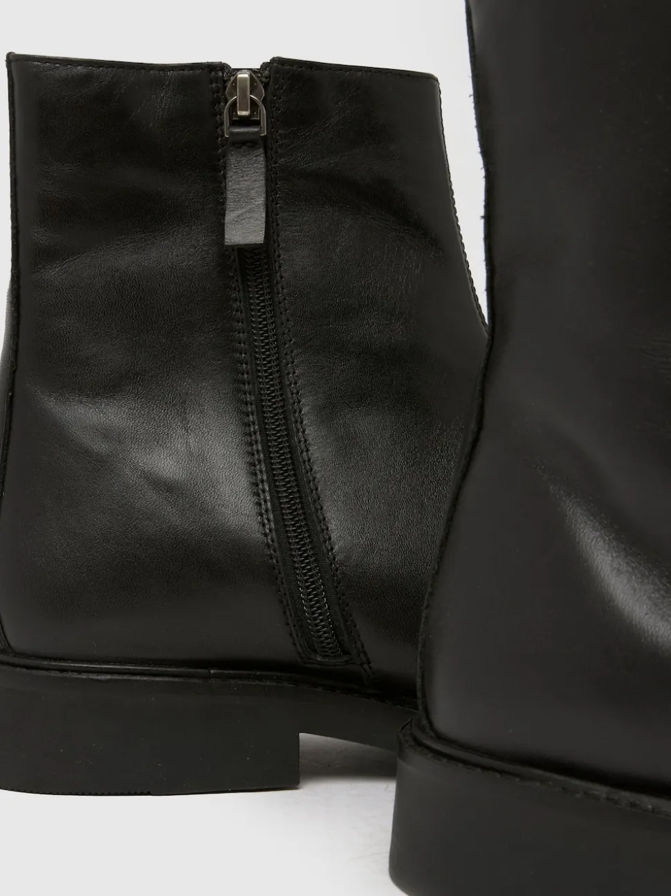 Schuh Black Dario Square Toe Boots