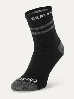 Sealskinz Mautby Waterproof Warm Weather Ankle Length Socks With Hydrostop