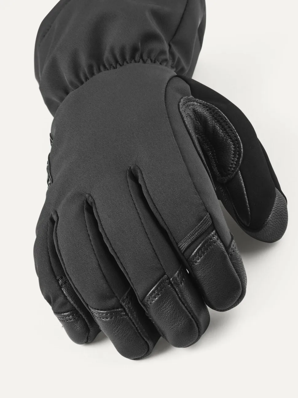 Sealskinz Southery Waterproof Extreme Cold Weather Black Gauntlets
