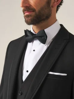 Skopes Black Tailored Fit Ronson Dinner Suit Jacket