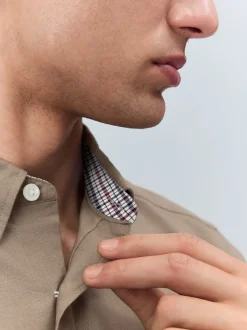Stone Natural Stretch Oxford Short Sleeve Shirt