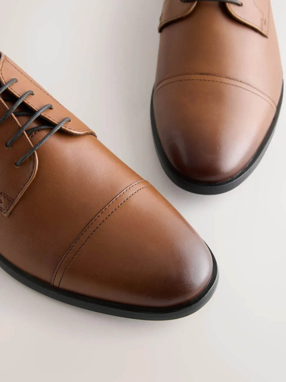 Tan Brown Derby Toe Cap Shoes