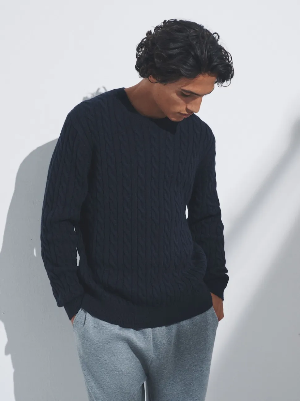 The Set 2 Pack Cable Knit Jumpers with Wool Navy Blue/Brown