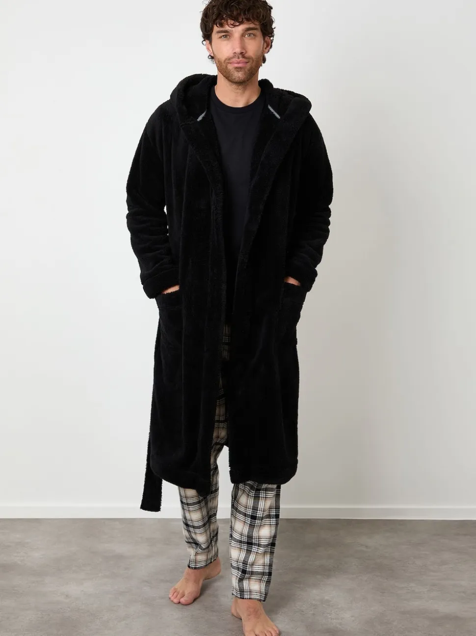 Threadbare Black Cosy Hooded Dressing Gown