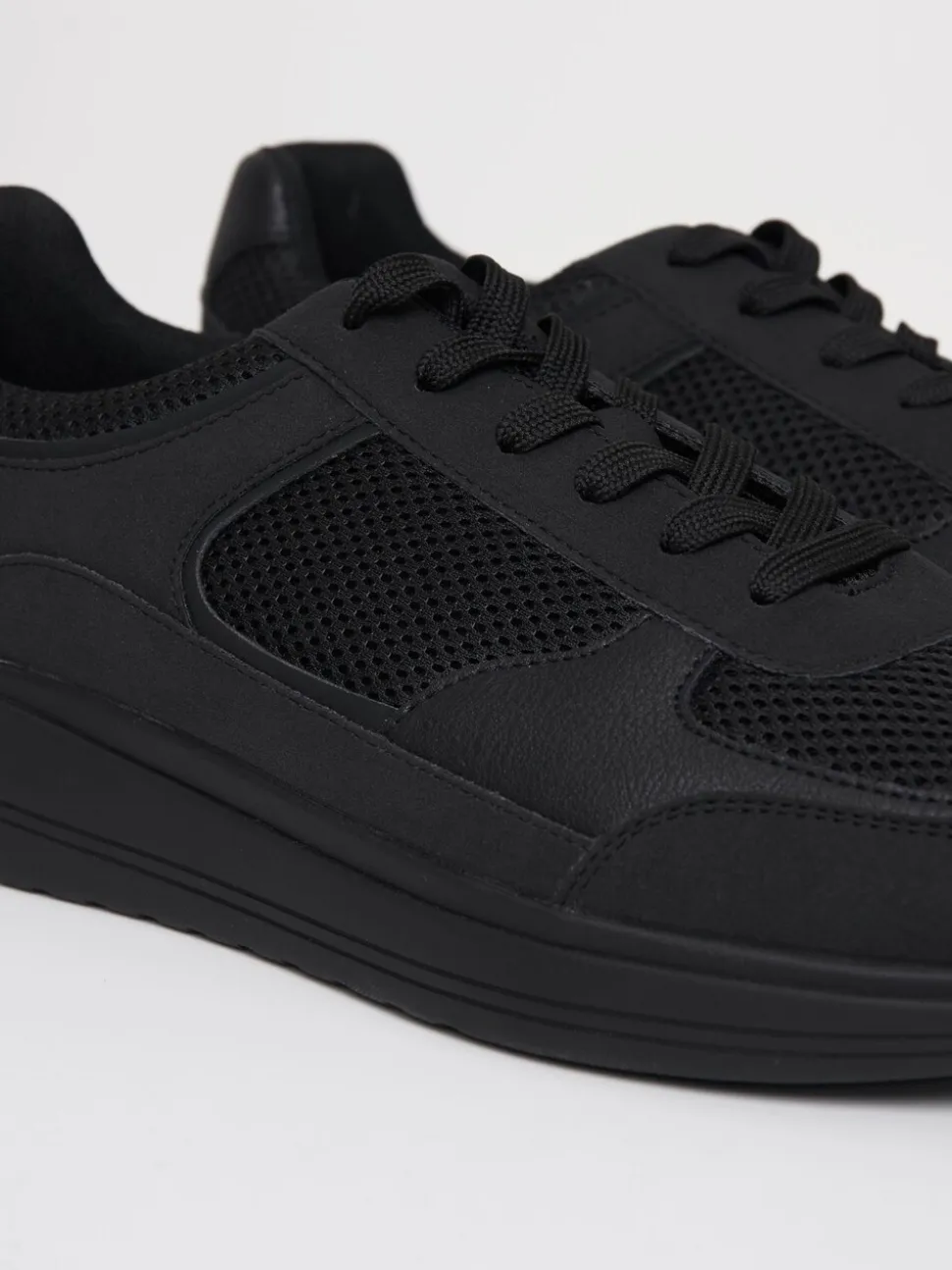 Threadbare Black Mixed Material Trainers