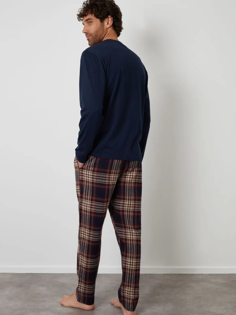 Threadbare Blue Christmas Truck Graphic Long Pyjamas Set