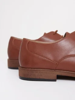 Threadbare Brown Derby Shoes