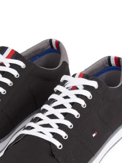 Tommy Hilfiger Black Essential Harlow Trainers
