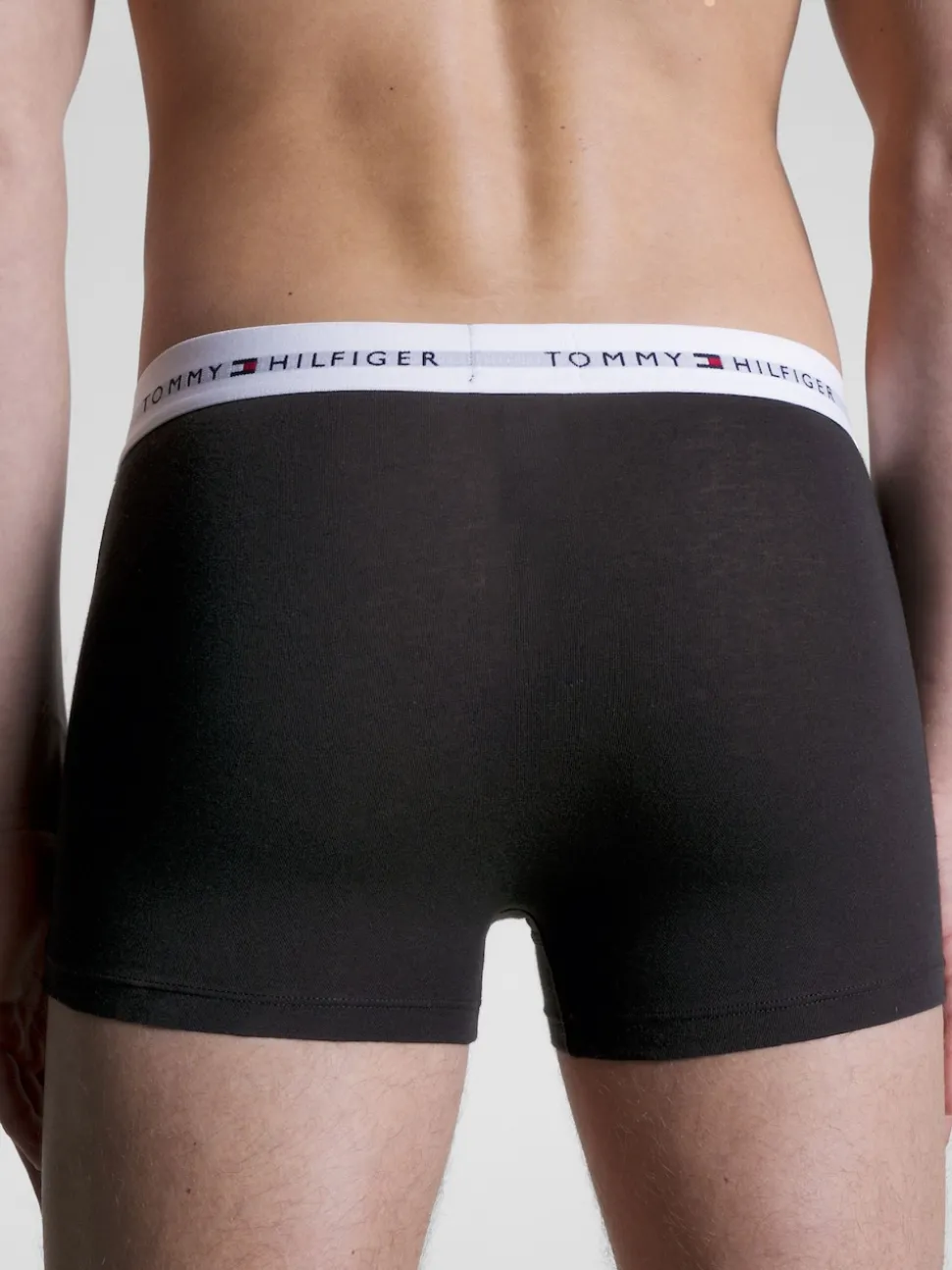 Tommy Hilfiger Black Signature Cotton Essential Trunks 5 Pack