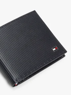 Tommy Hilfiger Blue Flag Bifold Leather Credit Card Wallet