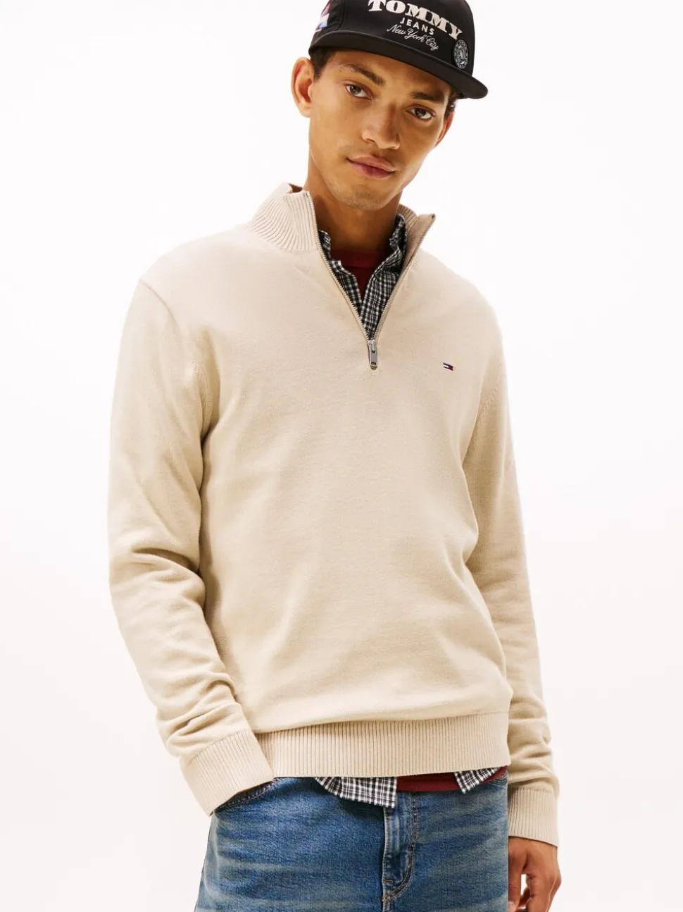 Tommy Jeans Brown Tommy Flag Quarter-Zip Slim Jumper