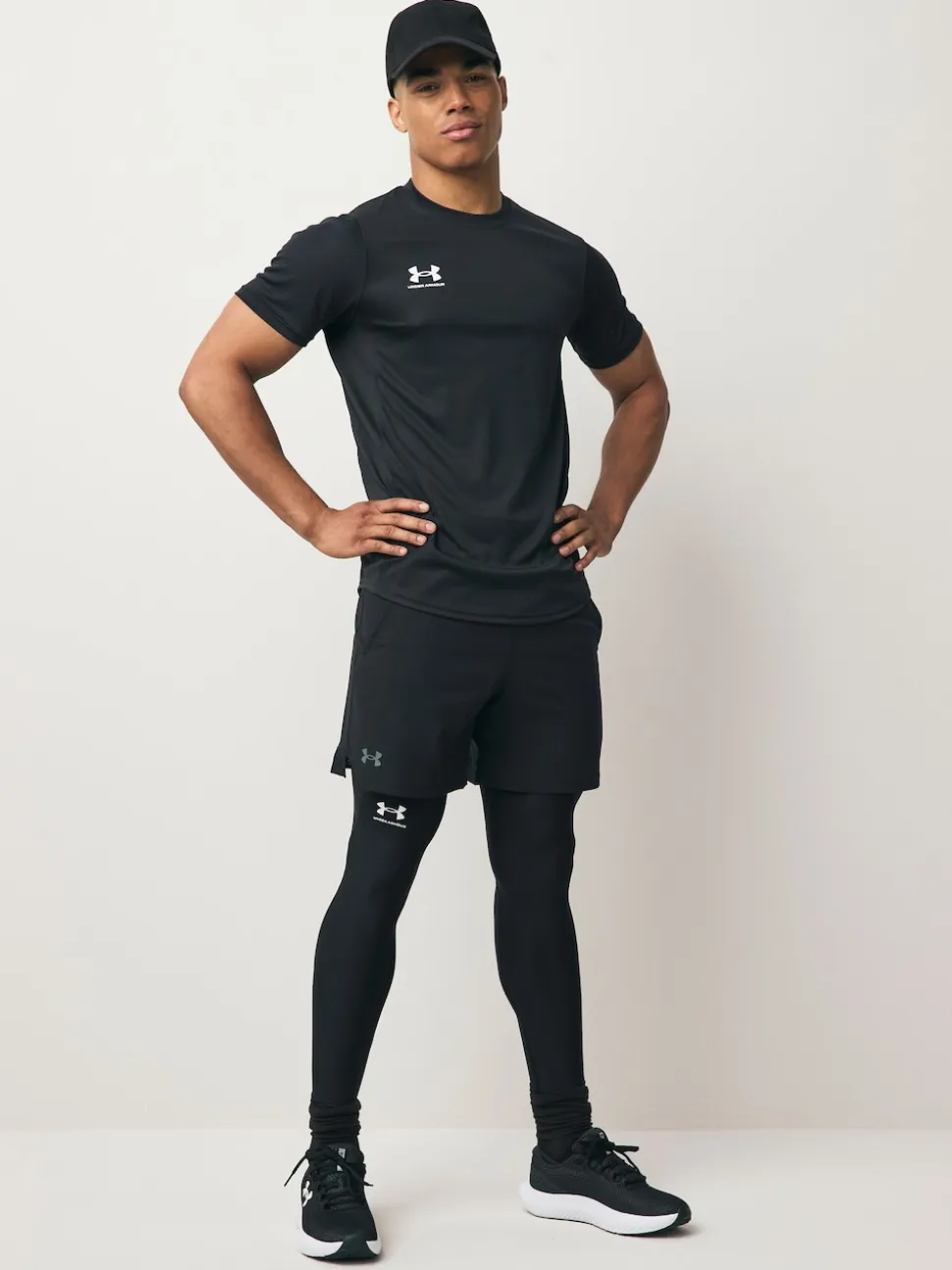 Under Armour Black HeatGear Base Layer Leggings
