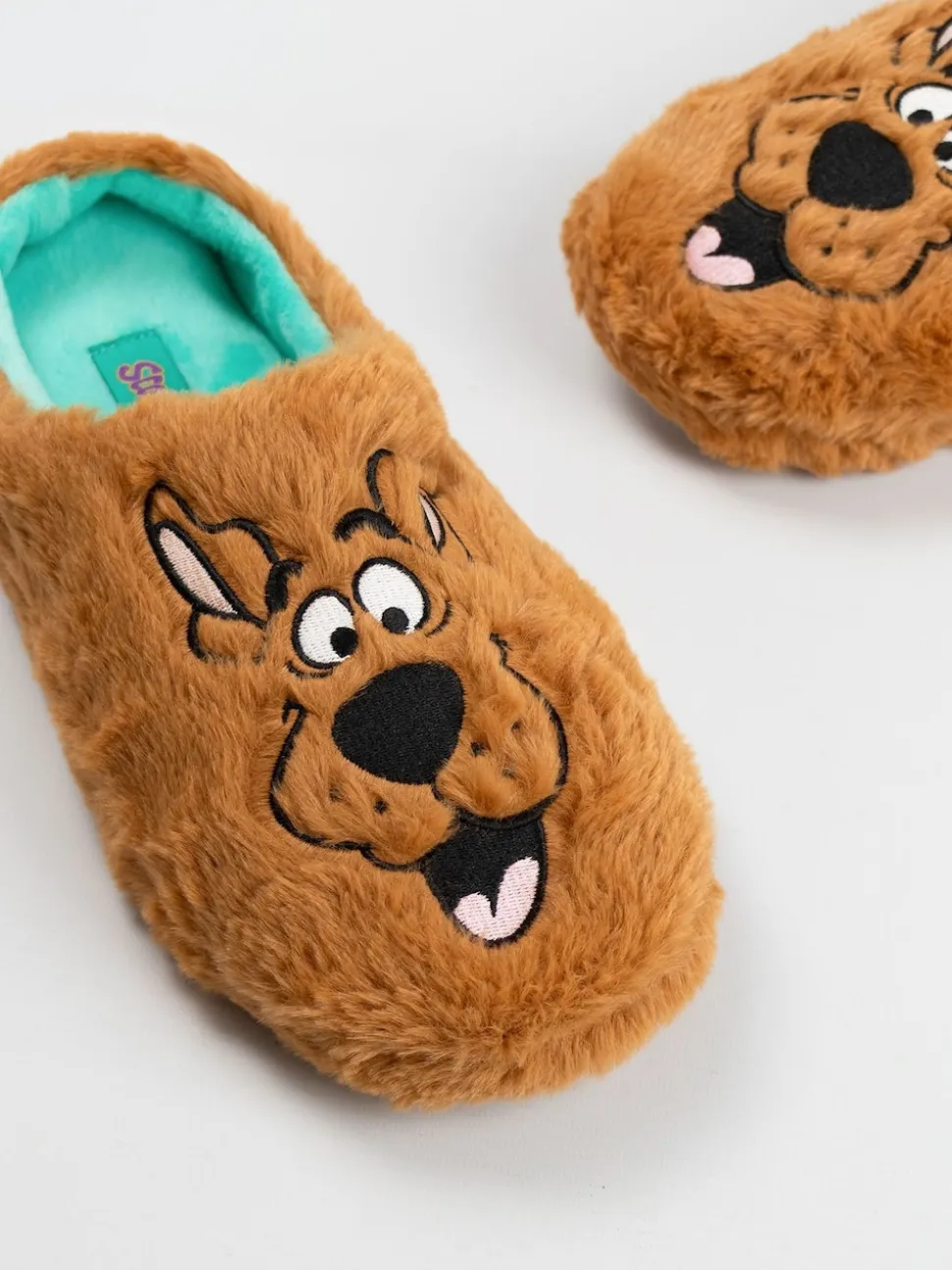 Vanilla Underground Brown Scooby Doo Character Face Slippers