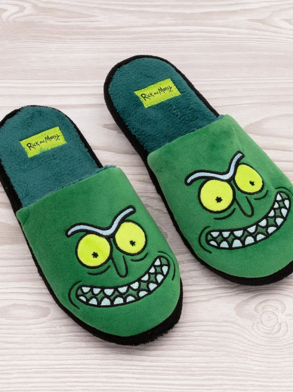 Vanilla Underground Green Mens Rick And Morty Mule Slippers