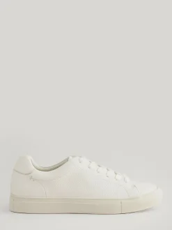 White Ground Minimal Trainers
