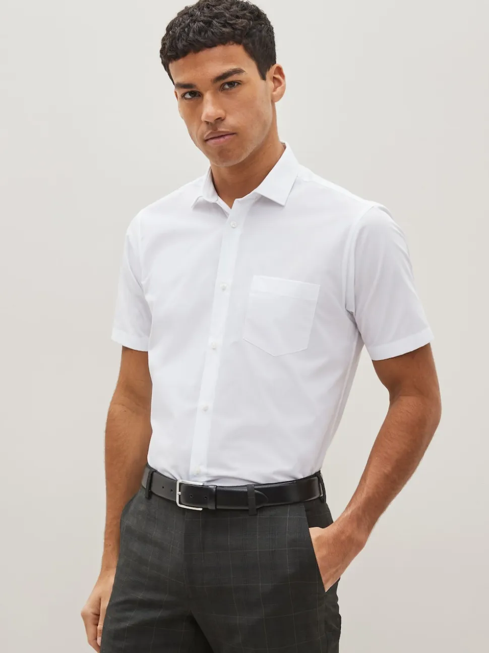 White Regular Fit Easy Care Smart Shirt