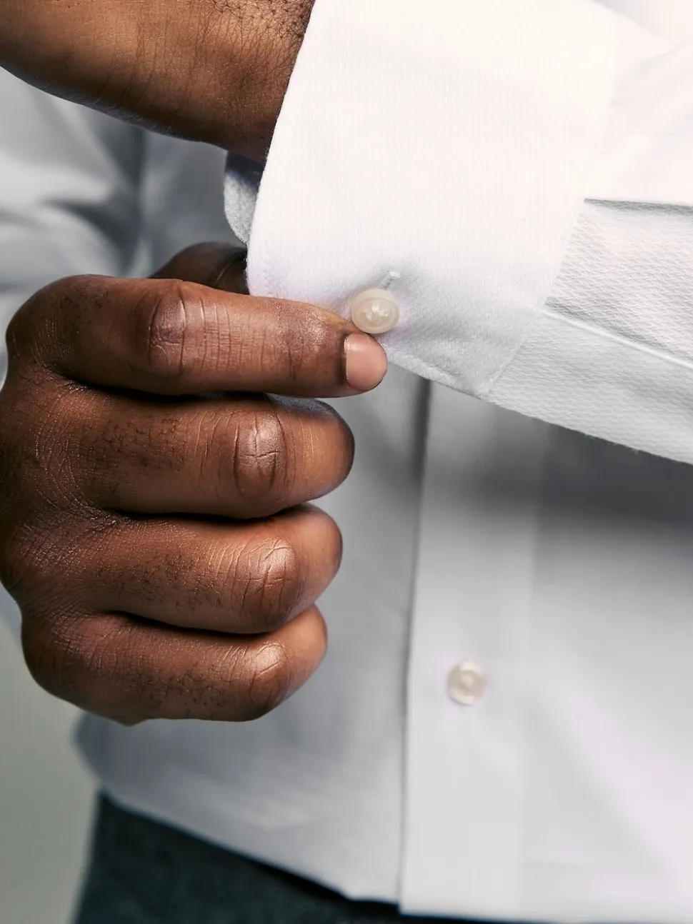 White Slim Fit Easy Care Textured Single Cuff Smart Shirt
