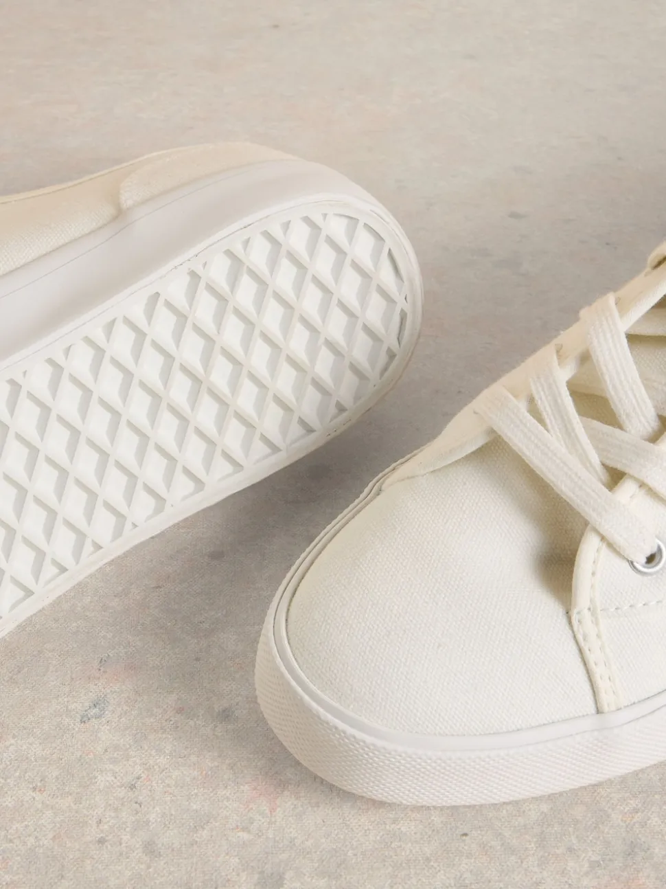 White Stuff White Peter Plimsoll Trainers