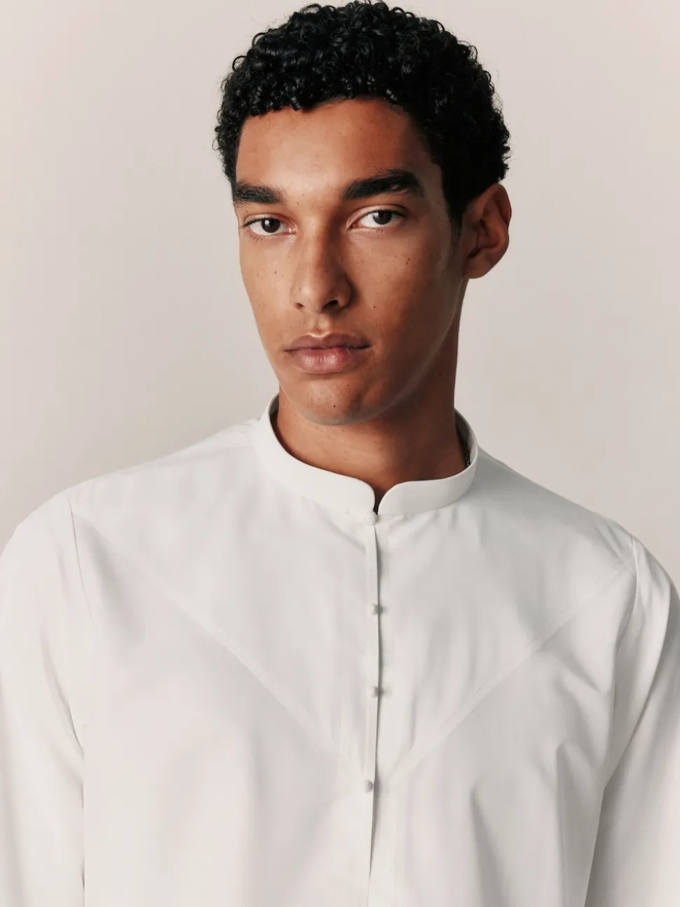 White Thobe