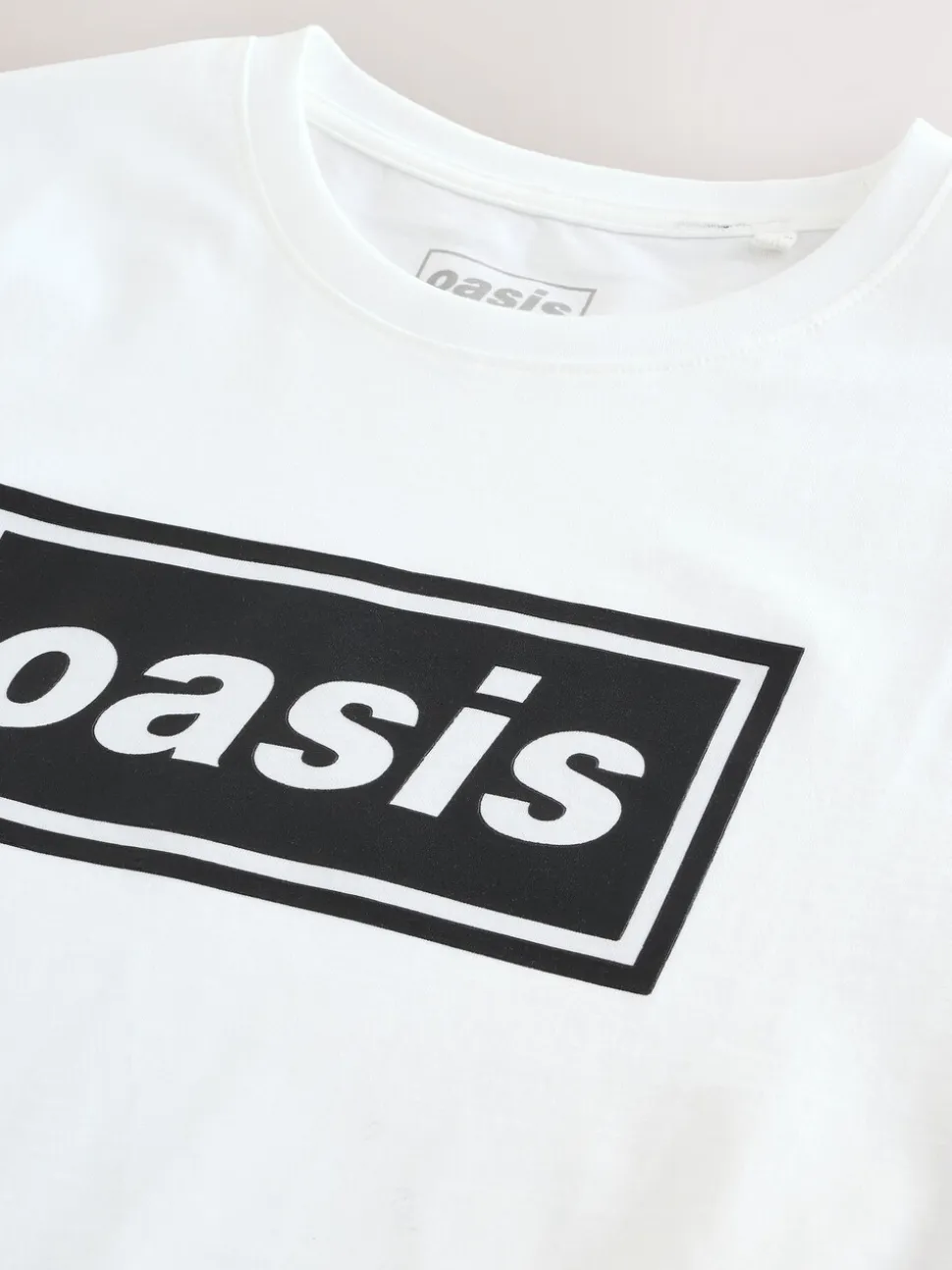White/Black Oasis Graphic Band T-Shirt