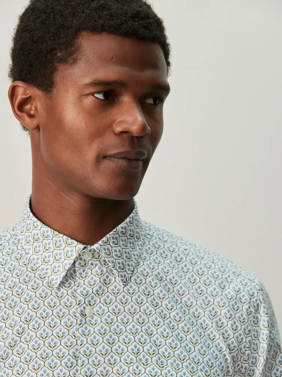 White/Blue Floral Trellis Regular Fit Long Sleeve Print Shirt