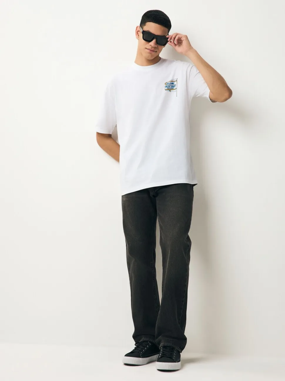 White/Green/Brown Relaxed Fit Graphic Print Heavyweight T-Shirt